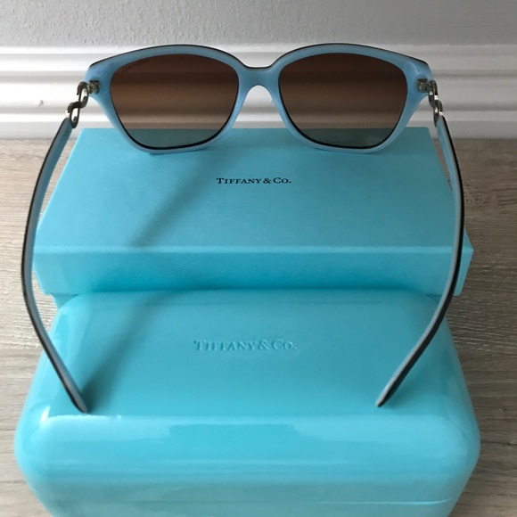BNIB Tiffany & Co Square Infinity Sunglasses! ? main image 4